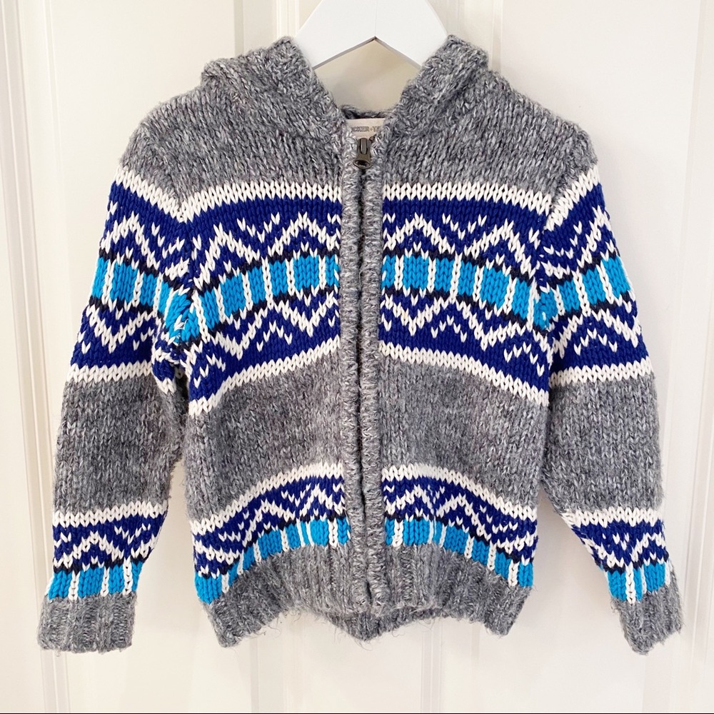TUCKER & TATE CHUNKY KNIT CARDIGAN SWEATER WITH HOOD.  SIZE 2.
